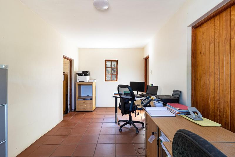 4 Bedroom Property for Sale in Joostenbergvlakte Western Cape